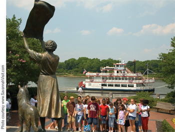Riverwalk Arts & Entertainment District